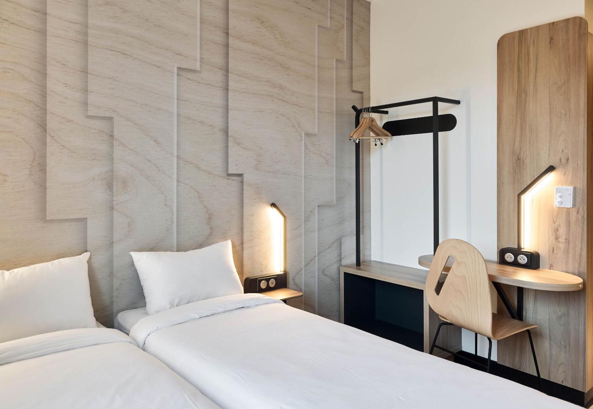 B&B Hotel Versailles Rocquencourt エクステリア 写真