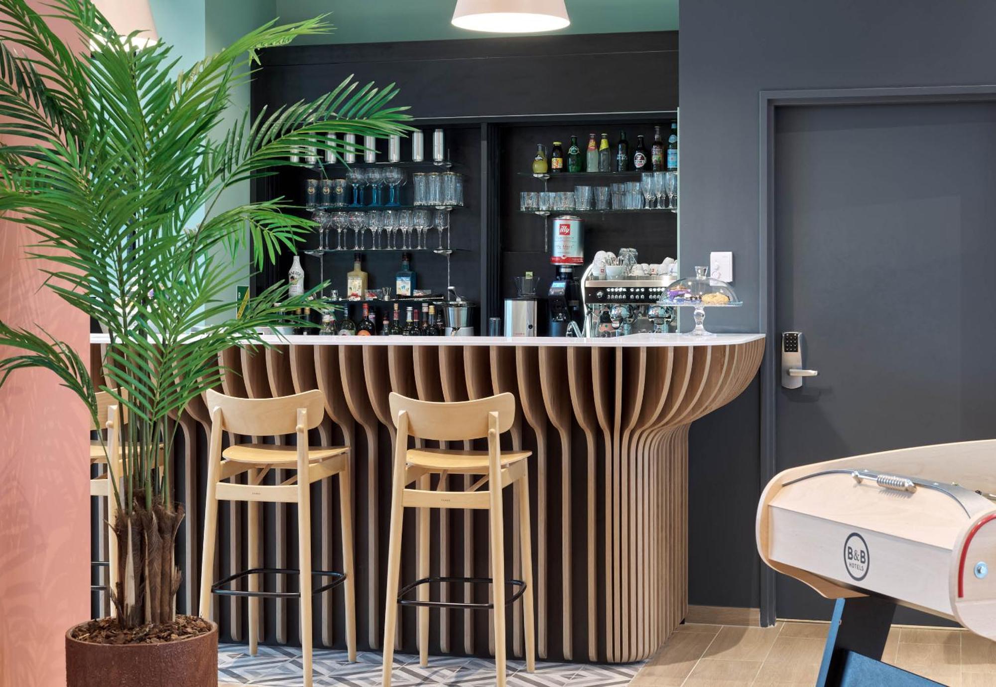 B&B Hotel Versailles Rocquencourt エクステリア 写真